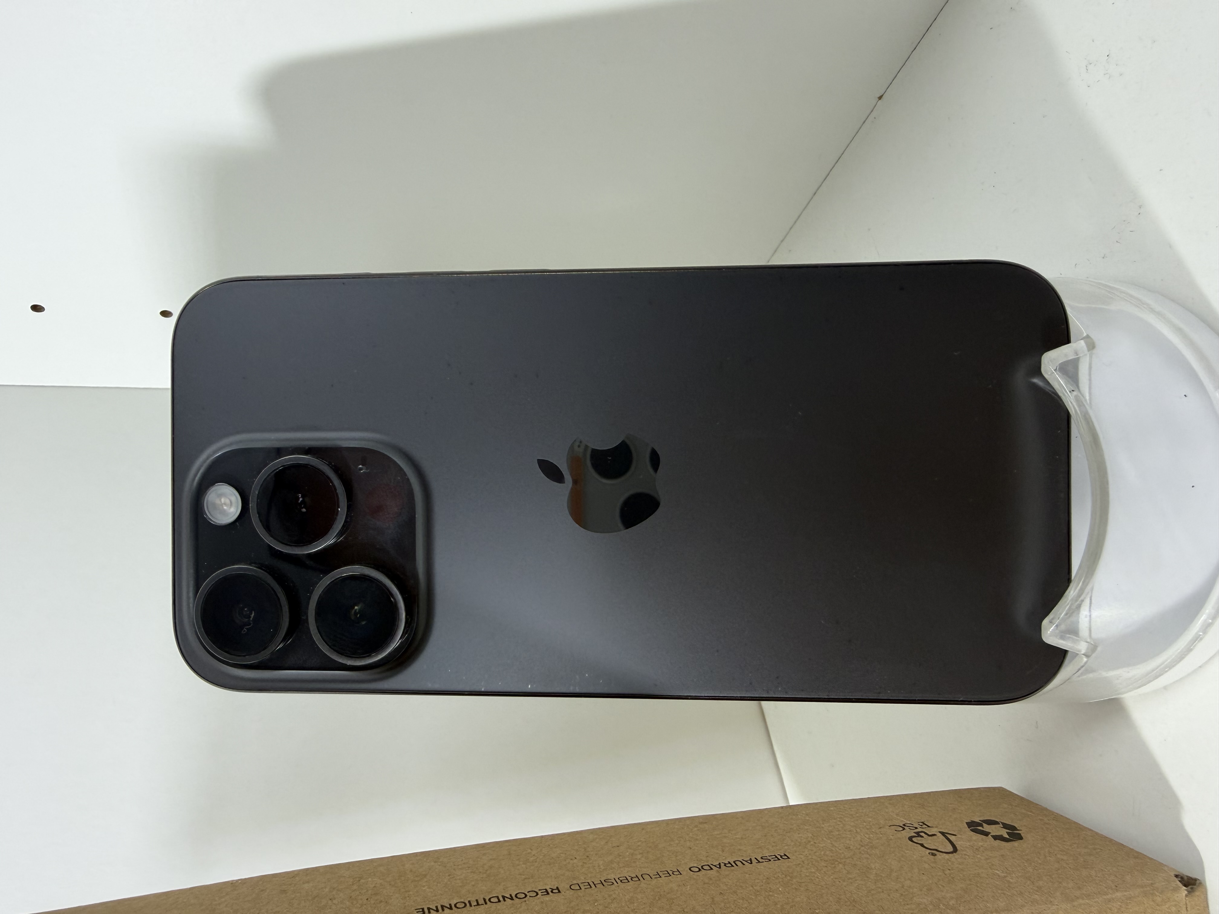 iPhone 15 pro Semi-Nuevo